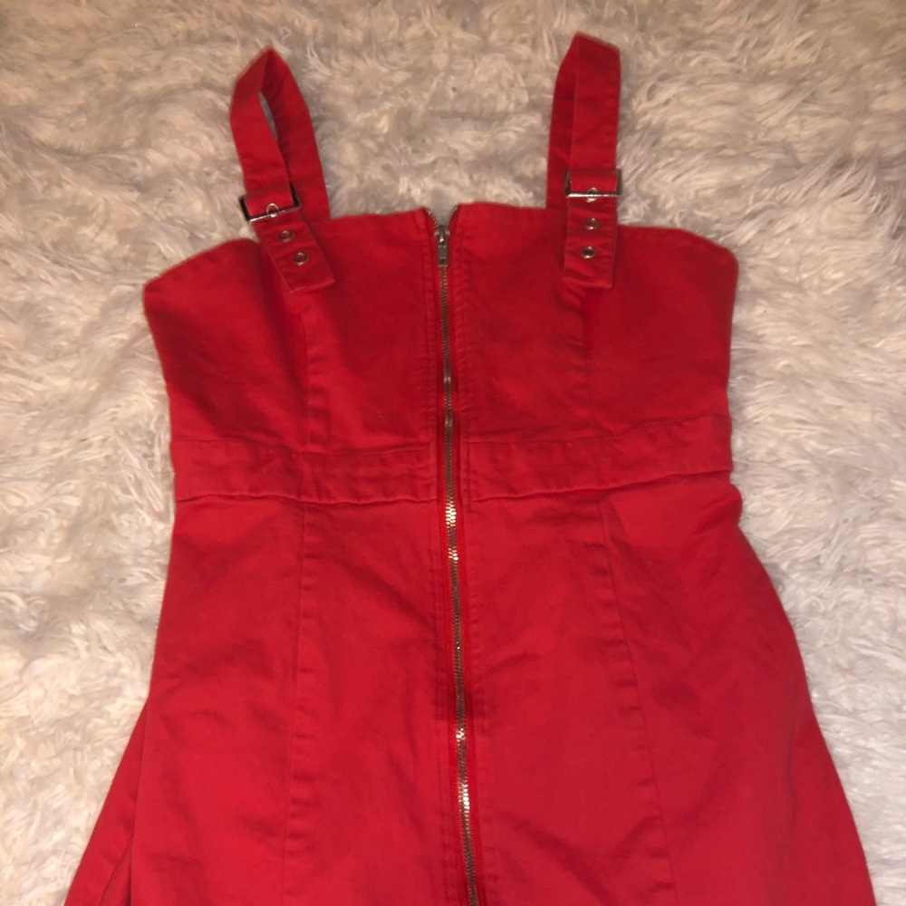 Forever 21 zip up dress